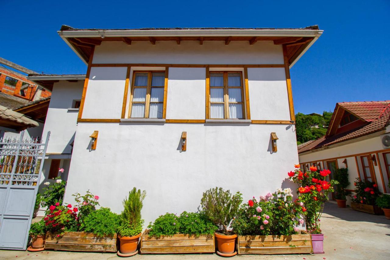 Bebej Tradicional 3* Gjirokastër