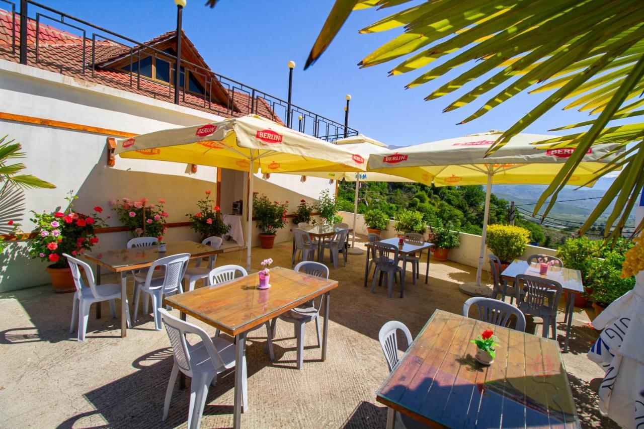 Bebej Tradicional Hotel Gjirokastër